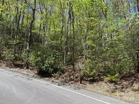 377 Tsisqua 3772 Cir #377/2, Brevard, NC 28712