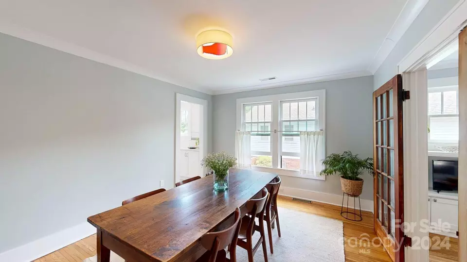  63 Vermont Ave, Asheville, NC 28806 photo 9