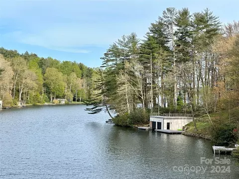 83 North Club Boulevard #83, Lake Toxaway, NC 28747