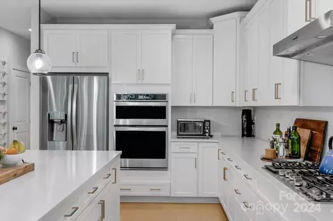 Kitchen - 161 Forsythia Ln, Tega Cay, SC 29708 photo 3 of 3