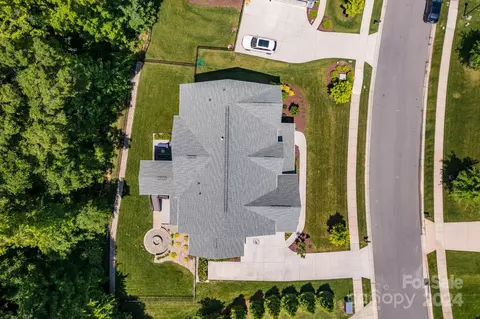 View/Area - 161 Forsythia Ln, Tega Cay, SC 29708 photo 2 of 3