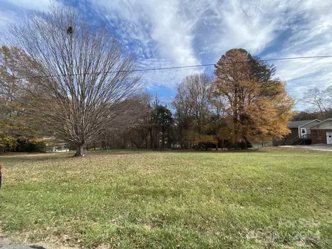 0 Lakeview Dr, Harrisburg, NC 28075