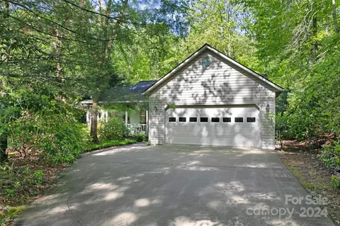 198 Salola Ln, Brevard, NC 28712
