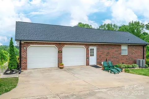 7655 Henry Rd, Vale, NC 28168 photo 11