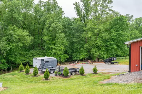 7655 Henry Rd, Vale, NC 28168 photo 5