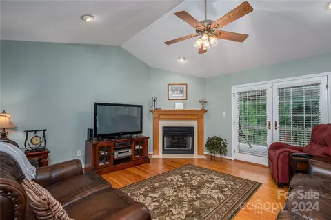 7655 Henry Rd, Vale, NC 28168 photo 18