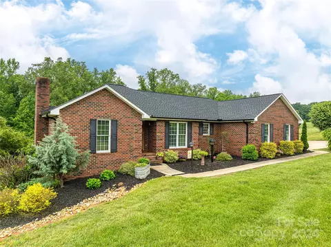 7655 Henry Rd, Vale, NC 28168