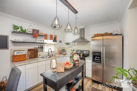 2047 Dover Ln, Lancaster, SC 29720 photo 7