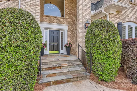16206 Walcot Ln, Cornelius, NC 28031 photo 3