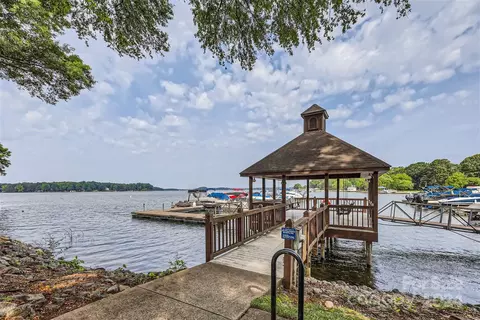 16206 Walcot Ln, Cornelius, NC 28031 photo 33