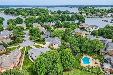 16206 Walcot Ln, Cornelius, NC 28031 photo 39