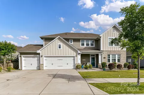 1413 Jakey Dr, Fort Mill, SC 29715