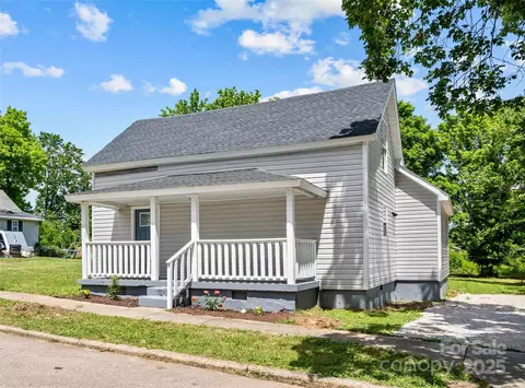 Exterior - 37 Knox St, Salisbury, NC 28144 photo 3 of 8