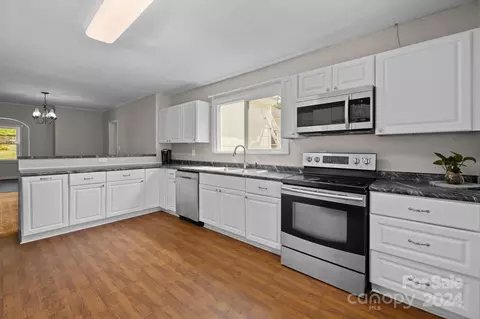 Kitchen - 1200 Laurel Ave, Lancaster, SC 29720 photo 1 of 2