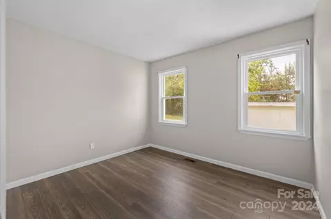 Bedroom - 1200 Laurel Ave, Lancaster, SC 29720 photo 2 of 3