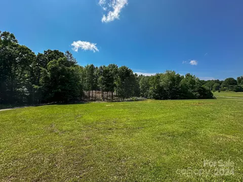 13490 Mullis Rd, Midland, NC 28107 photo 5