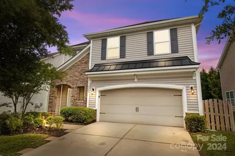 9204 Inverness Bay Rd, Charlotte, NC 28278