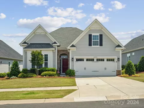 13111 Palisades Shoals Rd, Charlotte, NC 28278