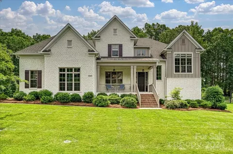 1114 Cherry Laurel Dr, Marvin, NC 28173