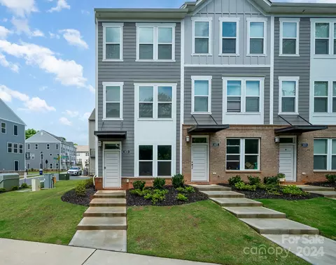 1455 Briar Creek Rd, Charlotte, NC 28205