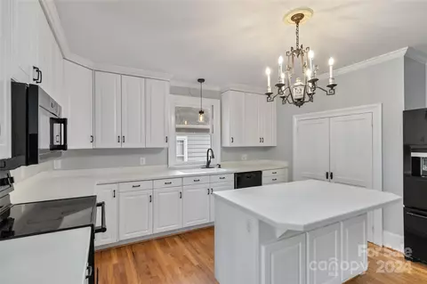 151 NW Spring St, Concord, NC 28025 photo 17