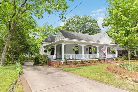 151 NW Spring St, Concord, NC 28025 photo 3