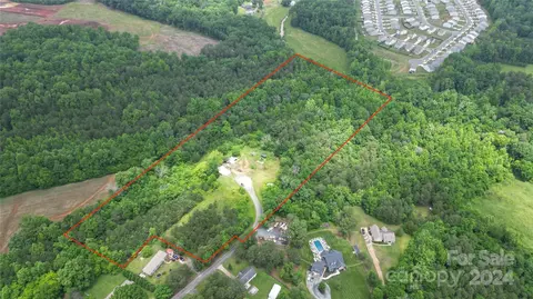 425 Hilbert Rd, Rockwell, NC 28138