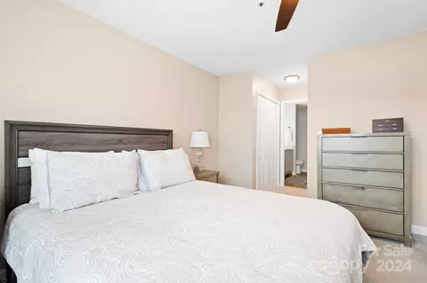 Bedroom - 18655 Vineyard Point Ln, Cornelius, NC 28031 photo 2 of 3