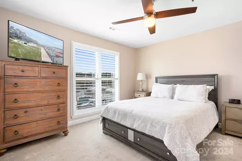 Bedroom - 18655 Vineyard Point Ln, Cornelius, NC 28031 photo 1 of 3
