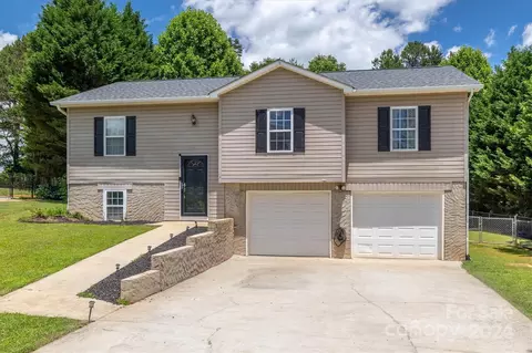 5260 Eider Ln, Granite Falls, NC 28630