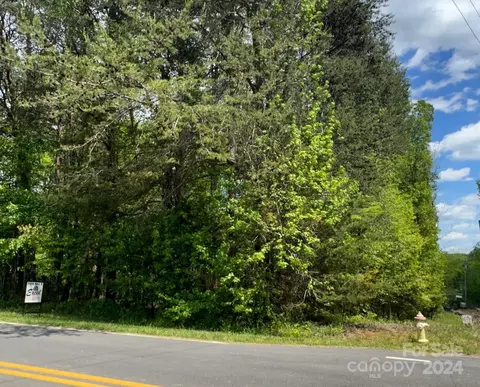 River Run Road, Statesville, NC 28625