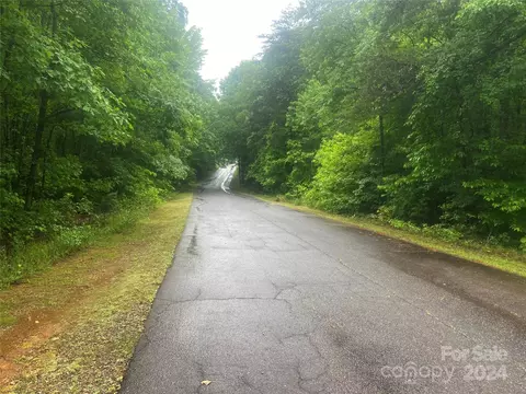 Mockingbird Lane, Maiden, NC 28650