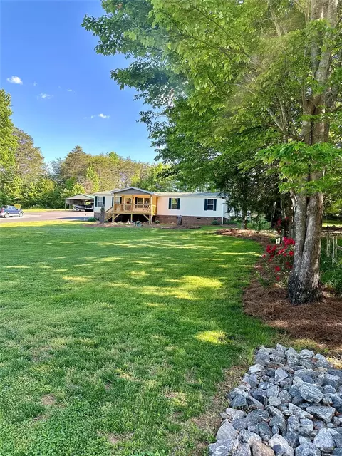 5375 Blue Ridge Rd, Maiden, NC 28650