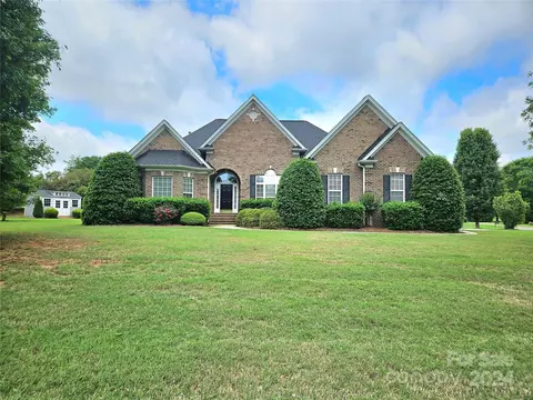4001 Honeybrook Ct, Monroe, NC 28110