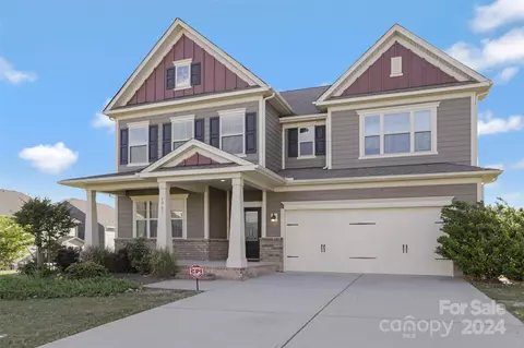 1061 Easley St, Waxhaw, NC 28173