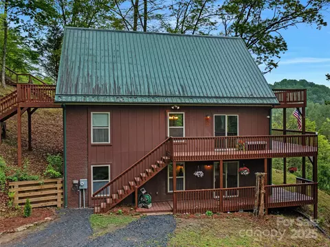 Exterior - 412 Blueberry Dr, Burnsville, NC 28714 photo 15 of 19
