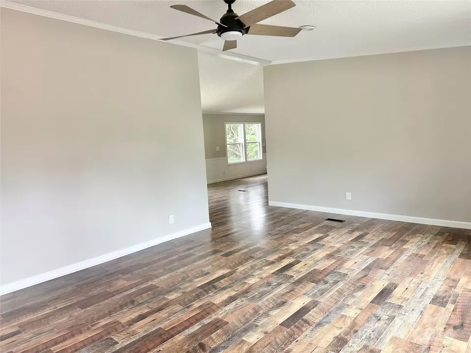  929 Brookhaven Rd, Statesville, NC 28625 photo 16
