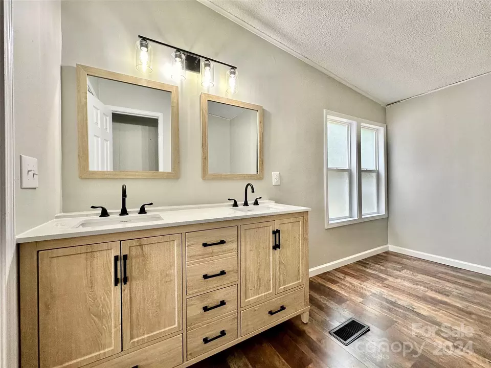  929 Brookhaven Rd, Statesville, NC 28625 photo 19