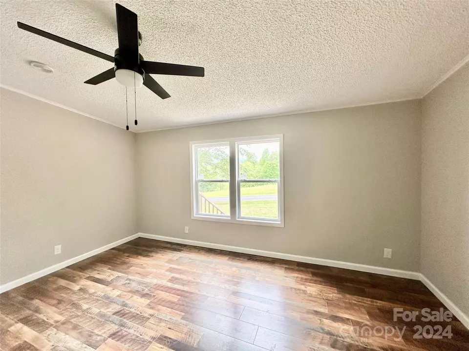  929 Brookhaven Rd, Statesville, NC 28625 photo 18