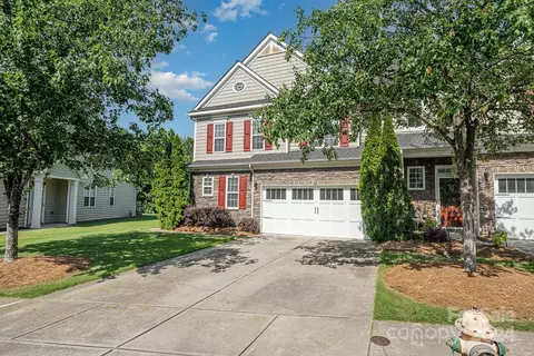 6721 Dusty Saddle Rd, Charlotte, NC 28277