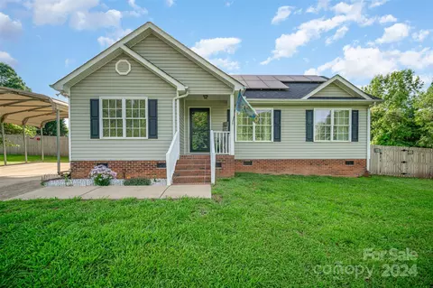 1607 Thrush Way, Clover, SC 29710