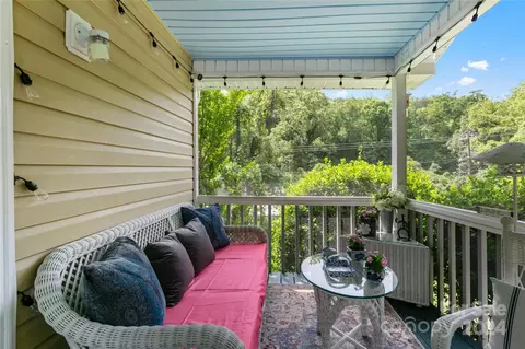 Exterior - 313 E Howard St, Tryon, NC 28782 photo 6 of 7