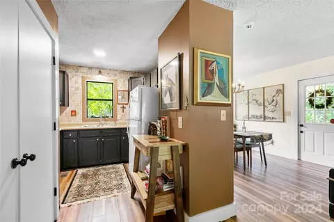 Entry Way - 313 E Howard St, Tryon, NC 28782 photo 1 of 1
