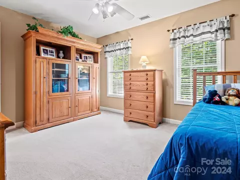 Bedroom - 245 Hawthorne Ln, Cheraw, SC 29520 photo 6 of 8