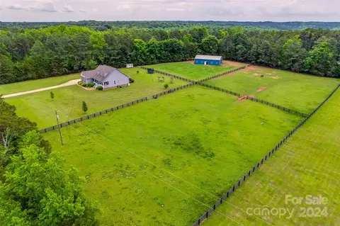 1946 Garvin Rd, York, SC 29745