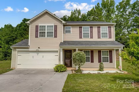 218 Valerie Dr, Lincolnton, NC 28092