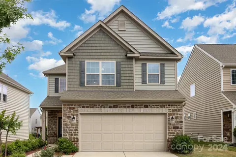 1921 Burning Acres Ct, Fort Mill, SC 29715