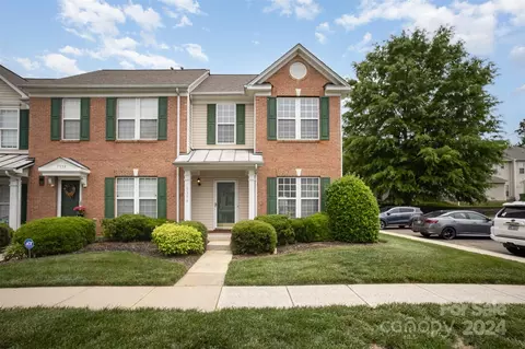 5356 Jocelyn Ln, Charlotte, NC 28269