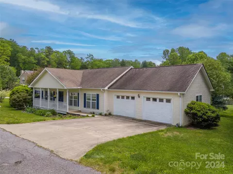 Exterior - 68 Cedarview Ln, Saluda, NC 28773 photo 2 of 12