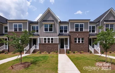 114 Glencoe 103 Ln #103, Mooresville, NC 28117